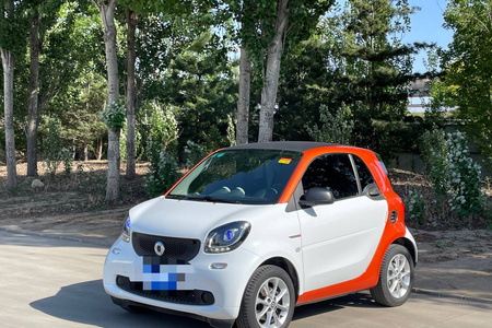 唐山二手smart fortwo 2018款 1.0L 52千瓦硬顶灵动版